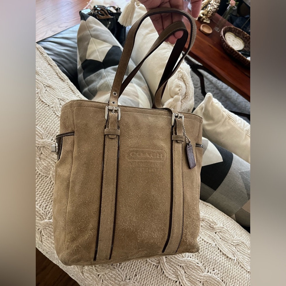 Authentic Coach Hampton Double Strap Suede Tote B… - image 5